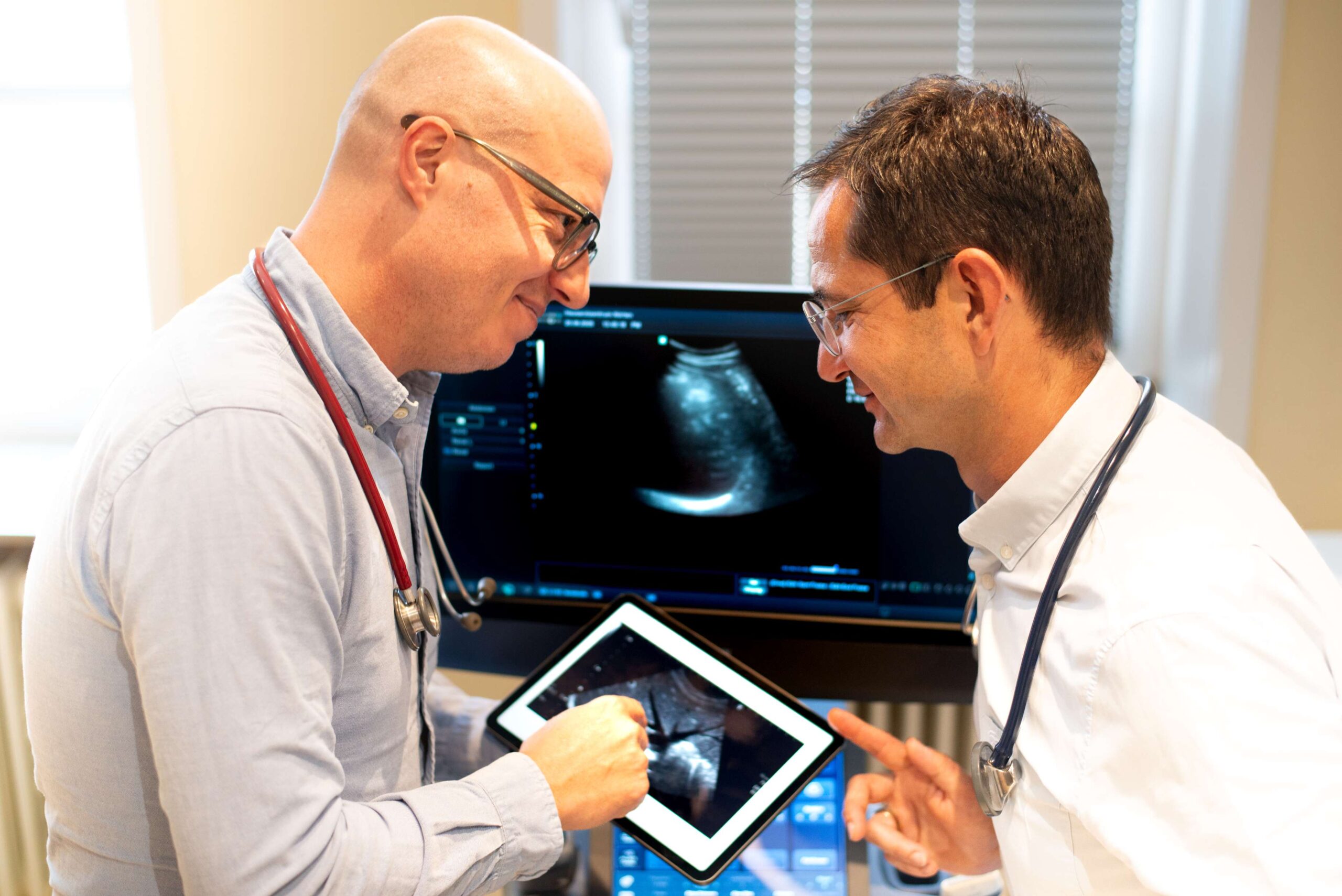 Aertzte_im_Gespraech_IPad_8969
